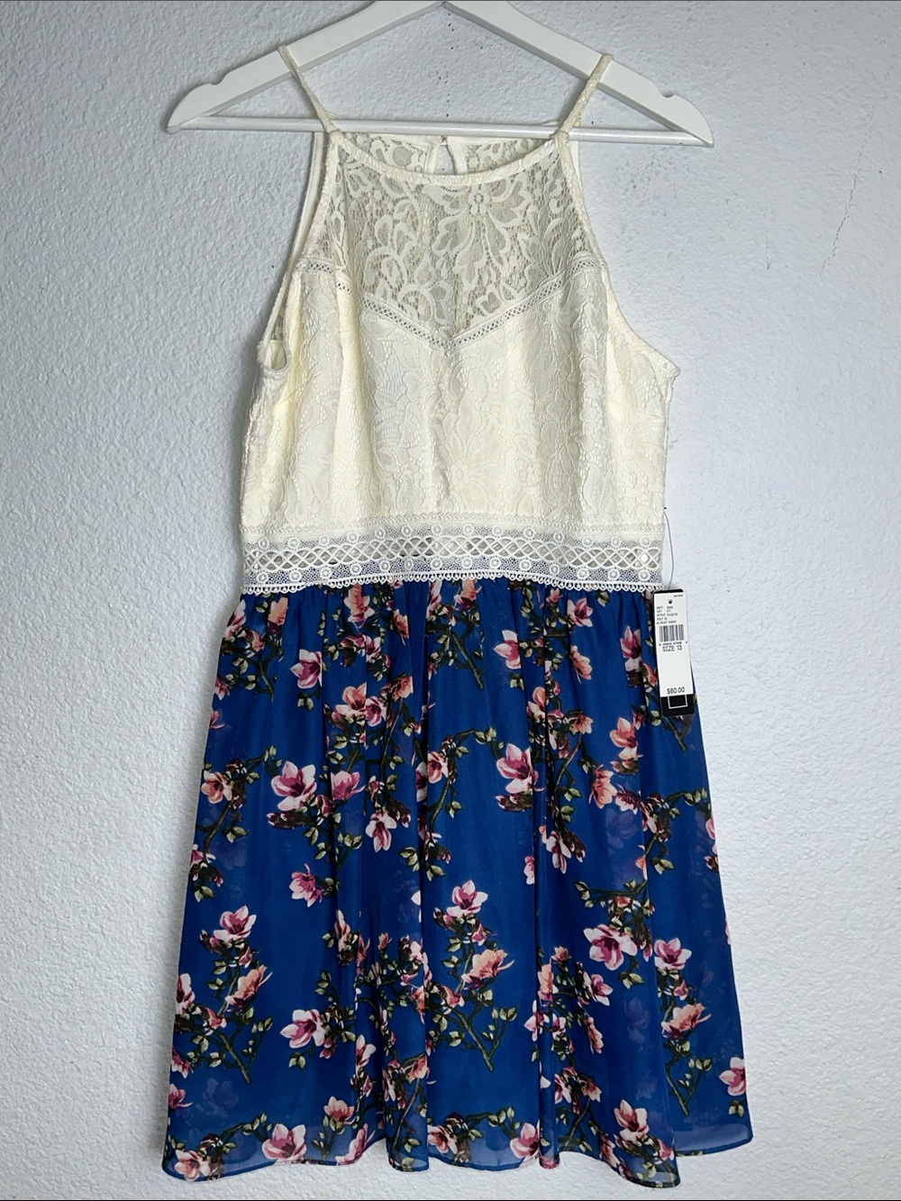 NEW Cream Lace Blue Floral Mini Dress Sleeveless Lined Juniors Size 13